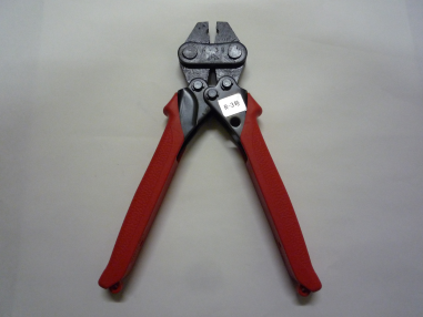 R-3号プレスペンチ